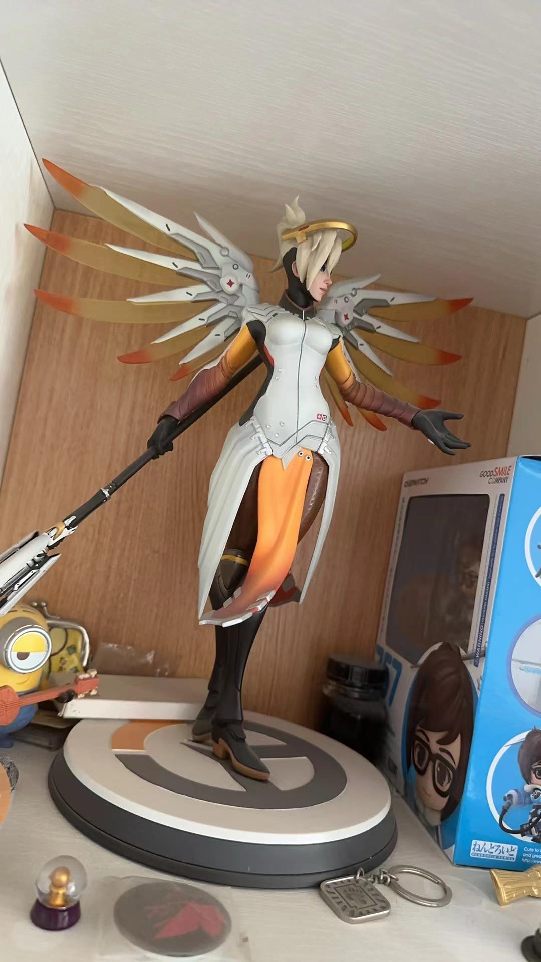 My Overwatch Obsession: From Beta Player to Collectibles Collector